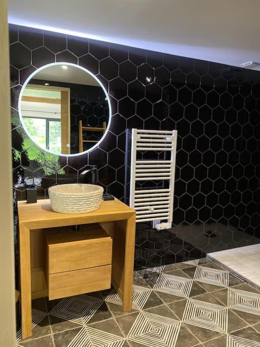 Le Clos Dauphinais Chez Laurette Quévert Kültér fotó