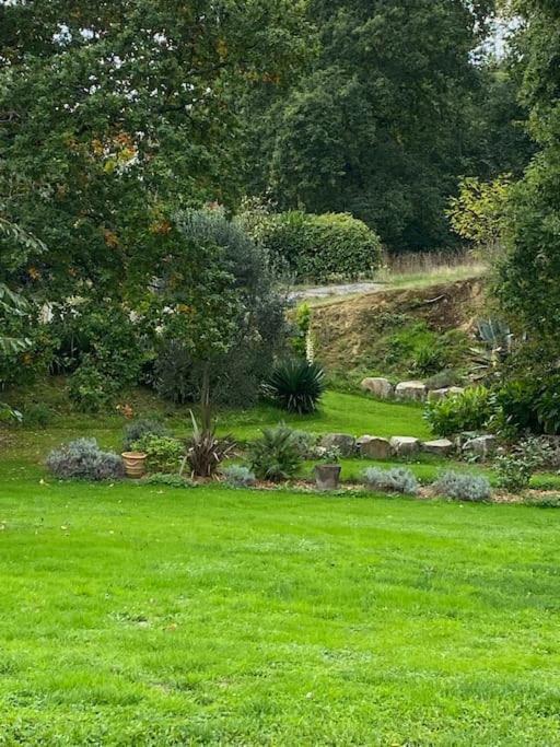 Le Clos Dauphinais Chez Laurette Quévert Kültér fotó